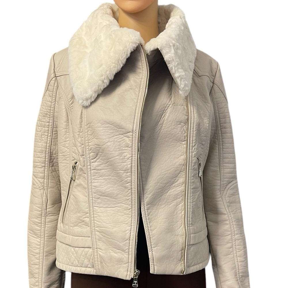 GUESS Jacket - Picture 4 of 11